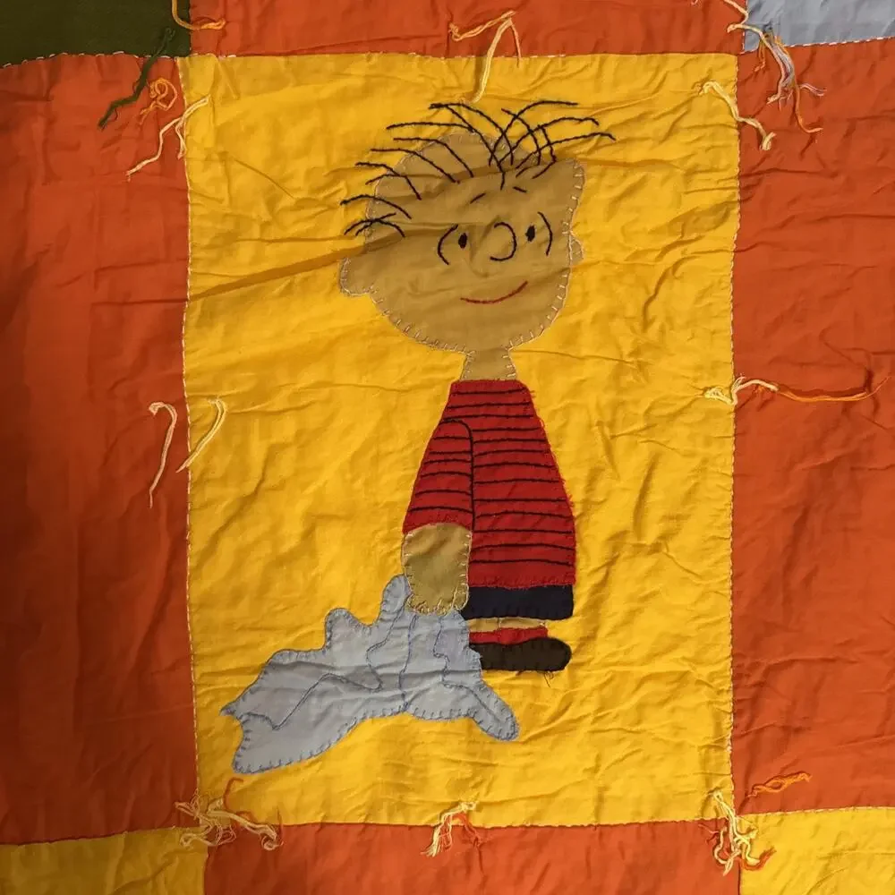 Vtg Peanuts Woodstock Charlie Brown Patch Quilt Blanket Double Sided 56” By 82”